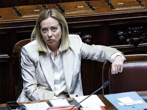 Dazi, “scelta sbagliata ma non una catastrofe”. Meloni cerca la via d’uscita per l’Ue
