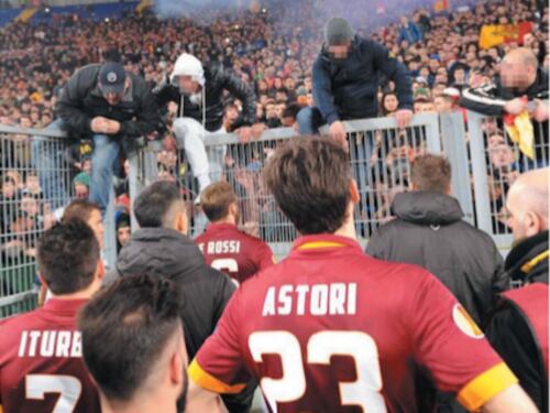 "Totti e De Rossi omertosi sulle minacce degli ultrà"