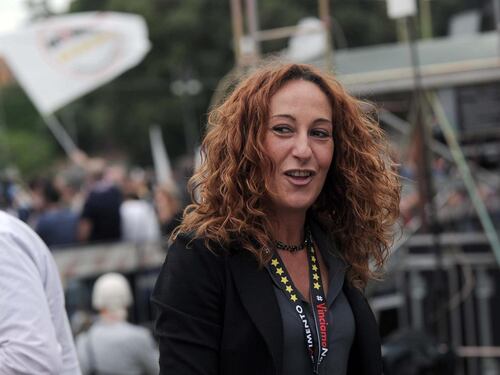E la Boschi finisce nel mirino della grillina Taverna