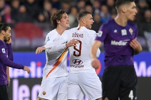 Ciclone Roma, poker alla Fiorentina. Giallorossi a un punto dalla Lazio