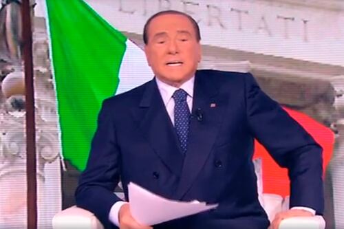 Il 2 giugno di Berlusconi: governo populista non scelto dai cittadini