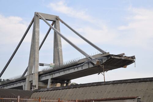 Ponte Morandi, per Autostrade "rispettati tutti gli obblighi". Toninelli: indecente