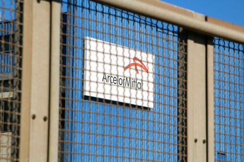 Ilva verso il disastro: ArcelorMittal vuole 4.700 esuberi per restare