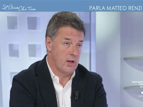 Matteo Renzi scatenato a L'Aria che Tira: "Imitiamo l'Austria sui no-vax". Poi disintegra Conte: "Coniglio senza coraggio"