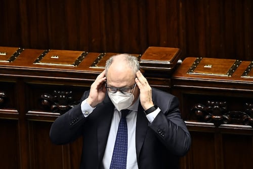 La Bce bacchetta Gualtieri sul cashback: doveva avvisarci, è sproporzionato