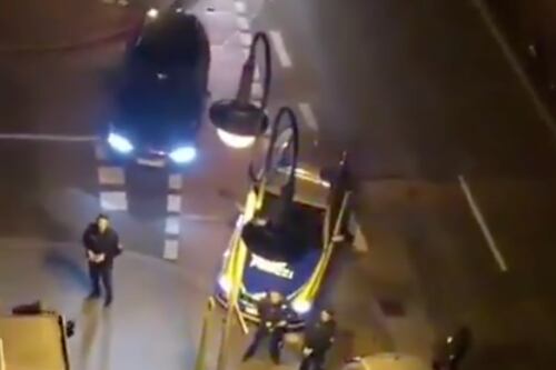 Strage in Germania. Morti e feriti in due bar di Hanau. Il killer spara ai turchi