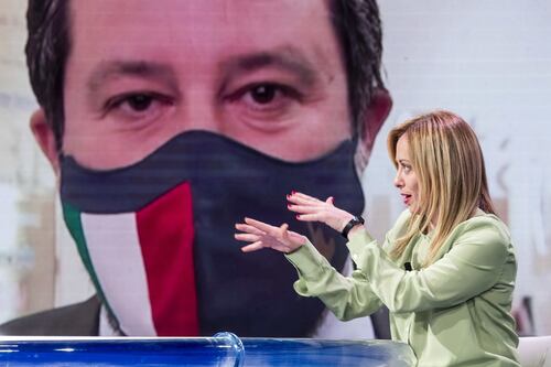 Tanti saluti alla politica. I parlamentari romani non servono per la corsa a sindaco