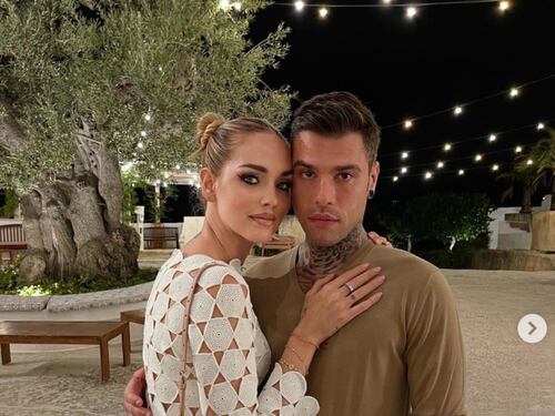 Fedez e Chiara Ferragni nuovi Beppe Grillo: il populismo porterà i Ferragnez in Parlamento