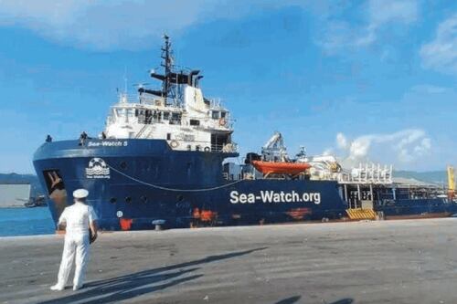La Sea Watch 5 è recidiva: ecco le 6 volte che l’Ong non ha rispettato la legge