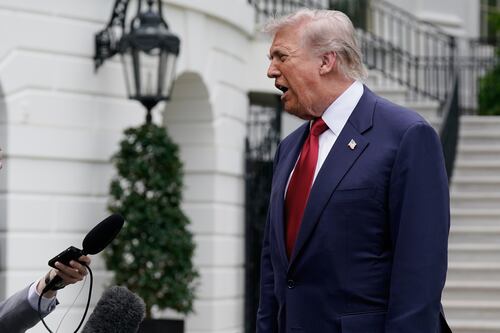 Trump, la visita di Rubio non placa le tensioni. Nuova stoccata all'Italia