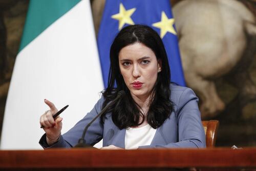 Dopo congiunti e affetti stabili ecco a voi le "rime buccali"