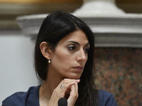 L’Antitrust boccia la maxigara della Raggi