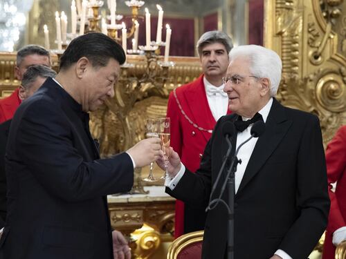 Cina, tra Mattarella e Meloni è gara a “conquistare” Xi Jinping