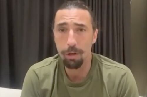 Vittorio Brumotti racconta l'aggressione: gli spacciatori sono arrivati all'improvviso e...