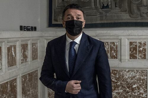 Il capolavoro di Renzi. Le suona a Zingaretti e Conte torna a casa