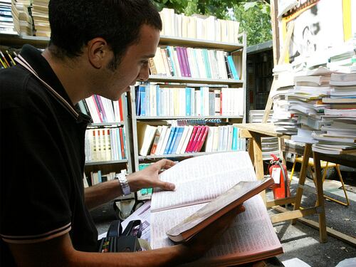 Coronavirus, gli italiani scelgono l'epidemia anche nei libri