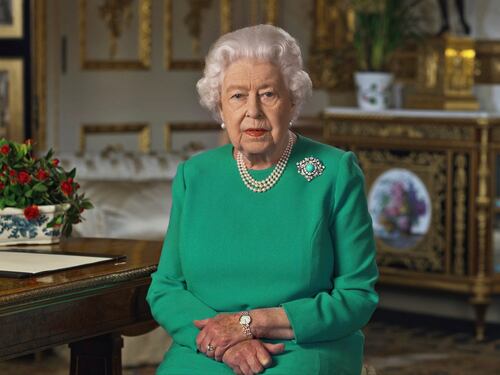 Coronavirus, il discorso della Regina Elisabetta alla Gran Bretagna: ce la faremo insieme