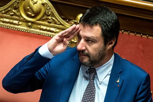 Il Senato vota la fiducia al governo. Via libera al decreto sicurezza