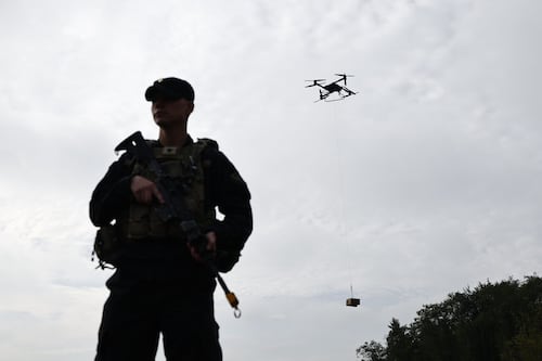Germania, drone precipita vicino la base delle forze armate.