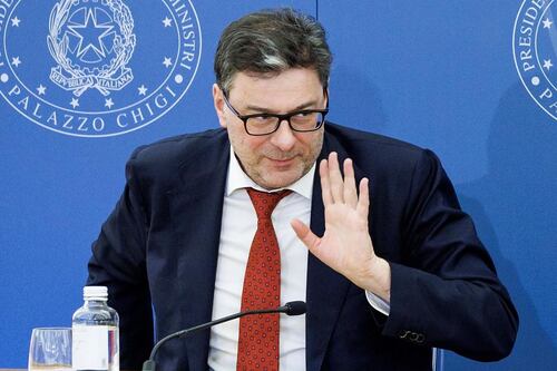 Tre aliquote Irpef e obiettivo flat tax: il governo dà il via alla rivoluzione fiscale