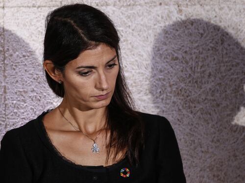 Il video triste della Raggi. Il marito lo pubblica così