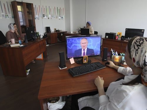 Putin si stacca da Internet, la Russia è fuori dalla rete