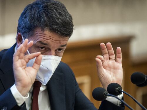 La verità sugli attacchi di Renzi a Conte. Ecco cosa c'è dietro davvero