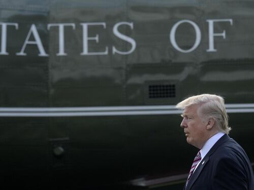 L'alt di Trump agli immigrati: ingresso bloccato per 120 giorni