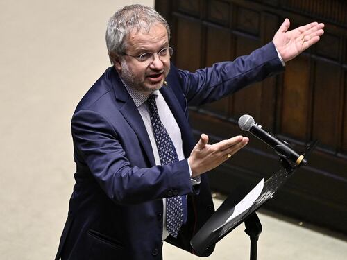 Sfogo di Borghi sul parlamento ridotto: "Slalom tra sedute, è impossibile fare il senatore”
