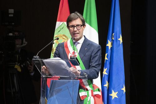 Firenze, Nardella nel mirino di Draghi: "Cifra enorme". E spunta la mail del fine mandato
