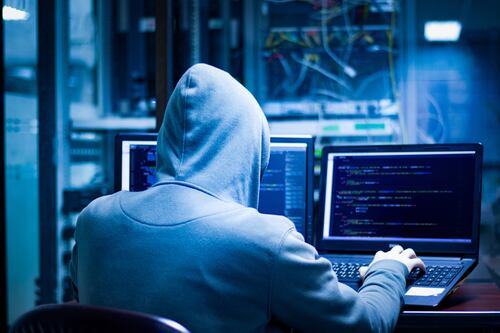 Attenti agli hacker, col coronavirus si scatenano i reati informatici