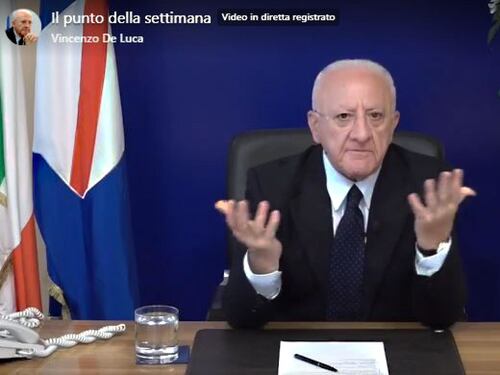 Regionali, De Luca al veleno: "La Campania a chi non ha fatto nulla in dieci anni?"