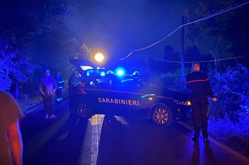 Aprilia, tragico incidente all'incrocio tra auto e scooter: muoiono due persone