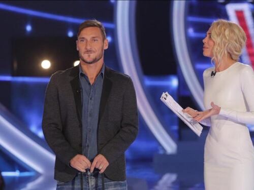 Arriva Casa Totti: Francesco e Ilary come Sandra e Raimondo