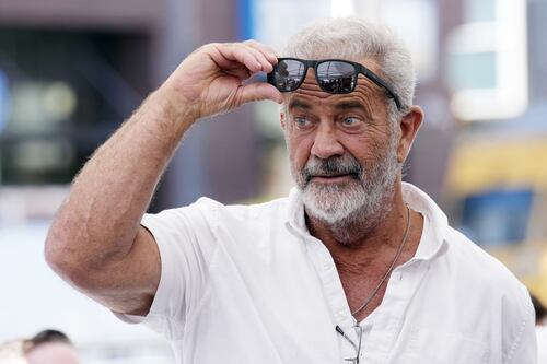Mel Gibson e la “ivermectina contro i tumori”. Arriva la ramanzina di Burioni