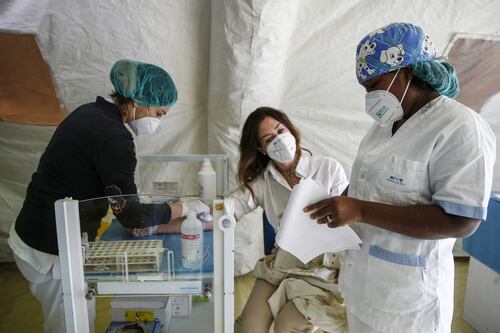 Non hai il Covid? Ti arrangi. E' fuga dagli ospedali del Lazio