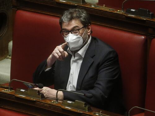 Il caso Giorgetti e il Conte ferito, per Draghi la strada è tutta in salita