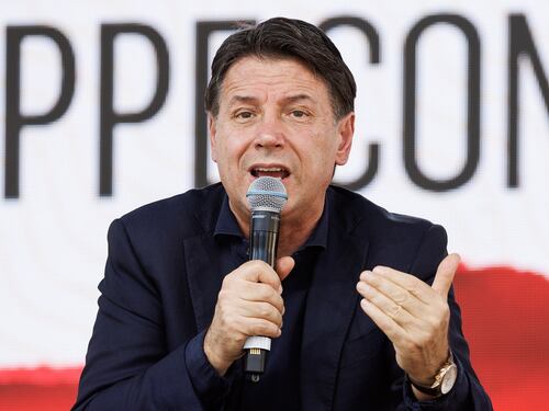 M5s, scatta la fronda anti-Conte: "Involuzione democratica"