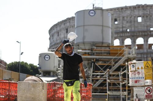Arriva la recessione. Istat: crolla la produzione industriale nell'ultimo trimestre