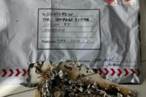Torna la paura a Londra: pacchi bomba in aeroporti e stazioni