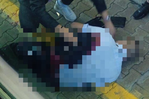 Rivarolo, schiaffi e sputi poi la coltellata dell'egiziano: l'aggressione choc al capotreno
