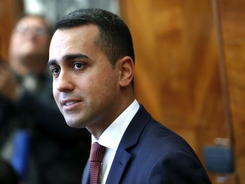 Di Maio nega l'inciucio: "Governo col Pd bufala della Lega"