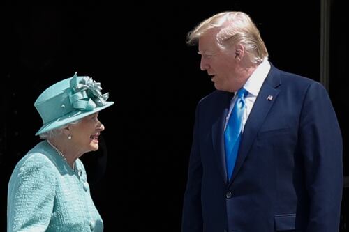 Trump asfalta Khan tra le polemiche: "Il sindaco di Londra è un perdente"