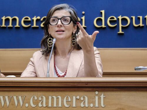 Hamas, il tweet choc di Francesca Albanese, guru della sinistra: “Non è organizzazione terrorista”