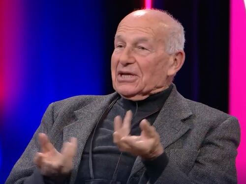 Bertinotti sulla scia di Prodi: "Meloni? Cosa le avrei tirato...", sinistra in tilt su Ventotene