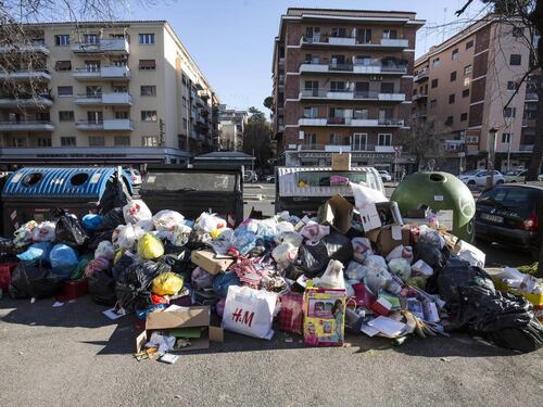 Faida tra grillini sui rifiuti di Roma
