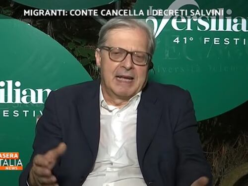 Open Arms, Vittorio Sgarbi avverte il governo: i pm indagheranno anche Giuseppe Conte e Luigi Di Maio