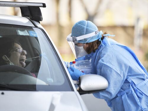 Coronavirus, nel Lazio salgono i positivi. A Roma contagiati dopo un funerale