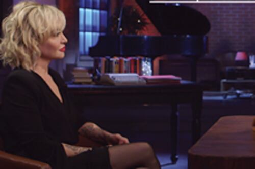 Paola Barale e il presunto flirt con Maria De Filippi: ecco come è nato il gossip