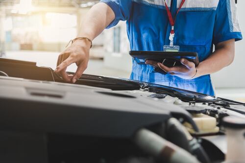 Multe, revisione e assicurazione auto: cosa prevede il Decreto Cura Italia